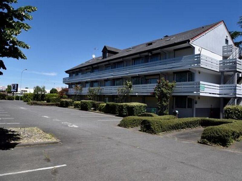 Greet Hotel Châtellerault Eksteriør bilde
